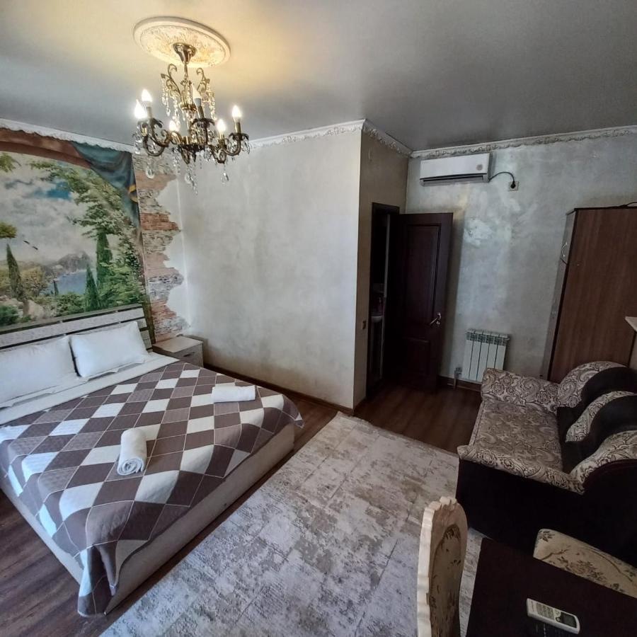Camelot Hotel Бишкек Экстерьер фото
